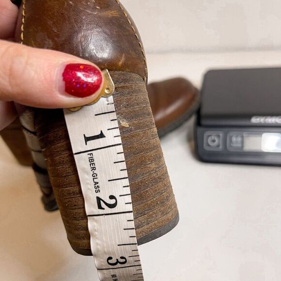 Born Leather Heeled Booties 8.5 - Picture 9 of 9